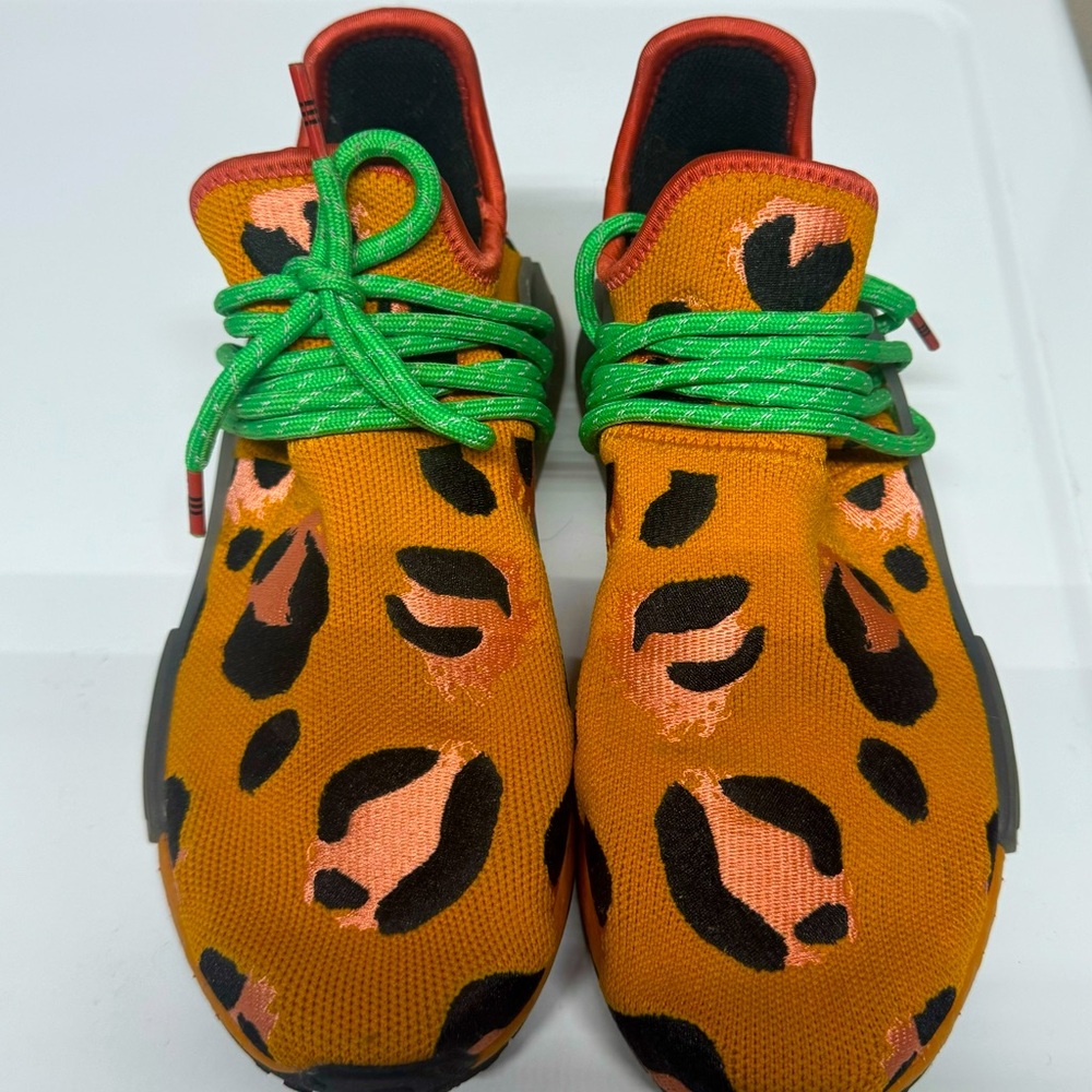 Adidas Pharell Wiiliams leopard prnt women's shoes size 8.